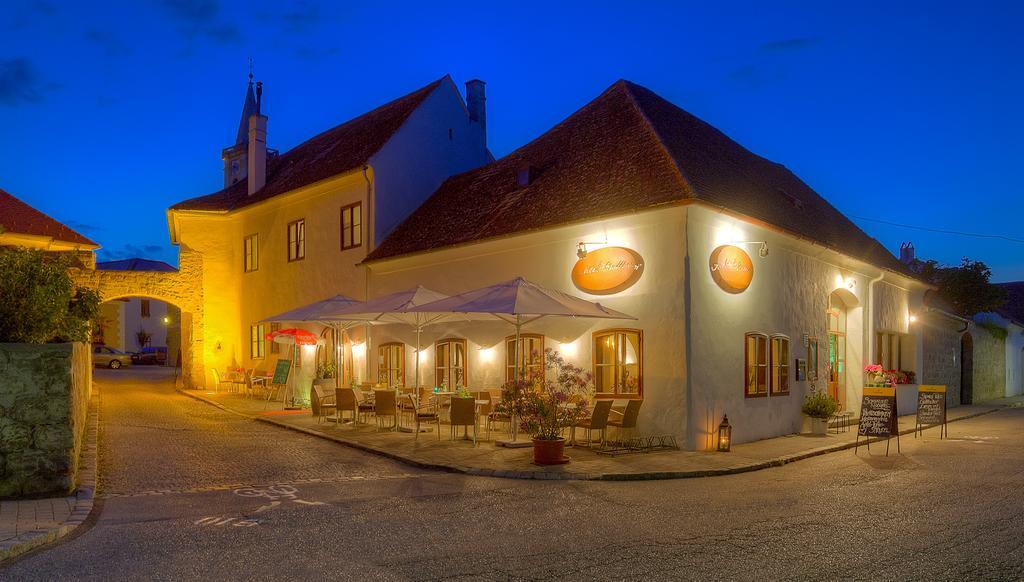 Unser Rosa Haus Fuer Sie Rust Ngoại thất bức ảnh