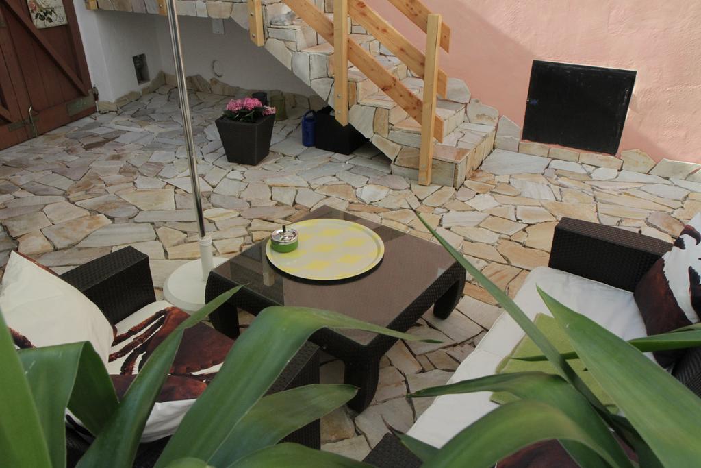 Unser Rosa Haus Fuer Sie Rust Phòng bức ảnh